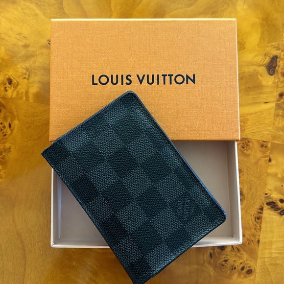 Louis Vuitton Pocket Organizer - 100% Authentic - Picture 8 of 8